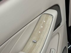 AITO M8 Pure Electric Max 5-Seater Long Range Version (192-Channel LiDAR) - ფოტო 19