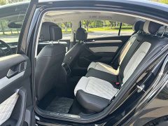 Volkswagen Magotan 2 Million Units Commemorative Edition 330TSI DSG Luxury - ფოტო 10