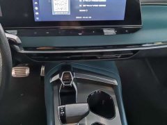 SAIC MG7 2.0T Automatic Trophy Apex Edition - ფოტო 14
