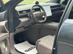 NIO ES8 Six-Seat Executive Signature Edition - ფოტო 5