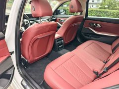 BMW 3 Series 325Li M Sport Night Edition Package - ფოტო 6
