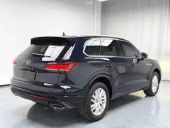 Volkswagen Touareg 2.0TSI Ruishang Edition - ფოტო 9