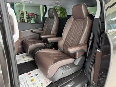 Buick GL8 Land Executive Cabin 652T Premium - ფოტო 11