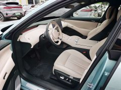Xiaomi YU7 Four-Wheel Drive Max Edition - ფოტო 7