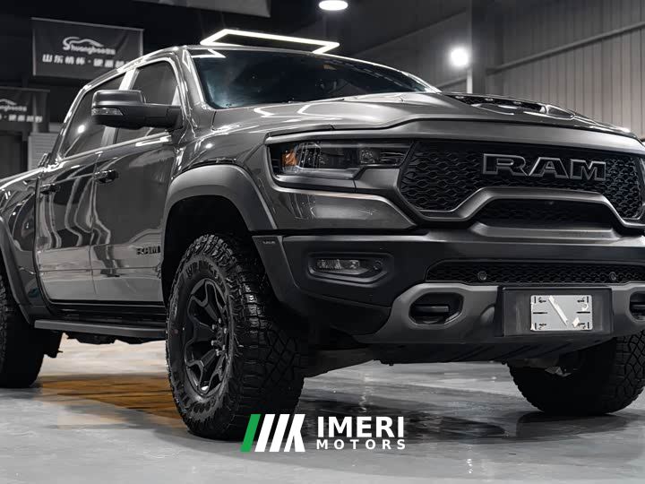 Ram Trucks Tyrannosaurus 6.2T Automatic