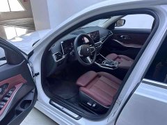 BMW 3 Series 320Li M Sport Package - ფოტო 10