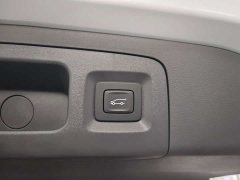 Buick GL8 Luxurious Edition Premium Trim - ფოტო 20