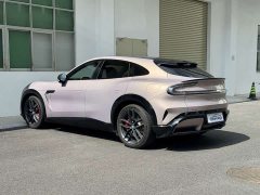 Xiaomi YU7 Four-Wheel Drive Max Edition - ფოტო 4