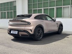 Xiaomi YU7 Four-Wheel Drive Max Edition - ფოტო 5