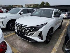 Changan UNI-Z 2025 1.5T Premium Edition - ფოტო 1