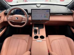 Changan UNI-Z 2025 1.5T Premium Edition - ფოტო 3