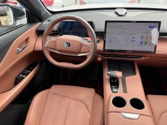 Changan UNI-Z 2025 1.5T Premium Edition - ფოტო 4