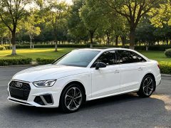 Audi A4L 40 TFSI Fashion Dynamic - ფოტო 1