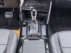 Volkswagen Passat Outstanding Edition 380TSI Dragon Prestige - ფოტო 15