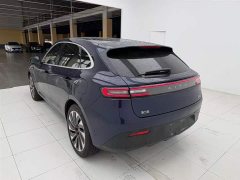 AITO M5 Extended Range AWD Performance - ფოტო 8