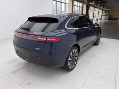 AITO M5 Extended Range AWD Performance - ფოტო 9
