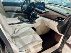 Buick GL8 Land Business Class 652T Luxury - ფოტო 12