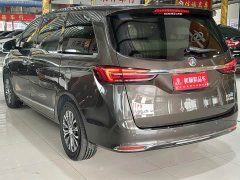 Buick GL8 Land Business Class 652T Luxury - ფოტო 4