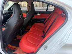 BMW 1 Series 125i M Sport Night Edition - ფოტო 8