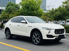 Maserati Levante 3.0T Standard Edition - ფოტო 3