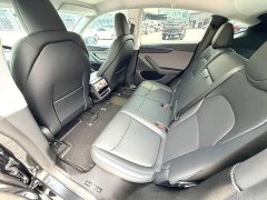 Tesla Model Y Rear-Wheel Drive - ფოტო 6
