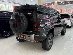 Land Rover Defender 110 3.0T P400 X-DYNAMIC HSE - ფოტო 4