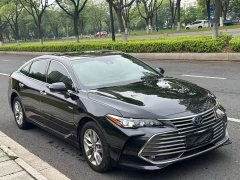 Toyota Avalon Hybrid 2.5L Luxury - ფოტო 2