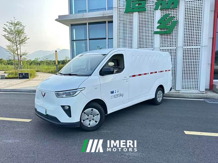 Wuling Yangguang 300km Comfort Enclosed Window Version 60kW - ავტომობილი ჩინეთიდან