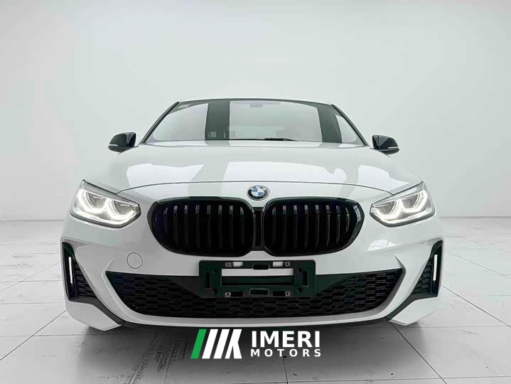 BMW 1 Series 120i M Sport Night Edition - ავტომობილი ჩინეთიდან