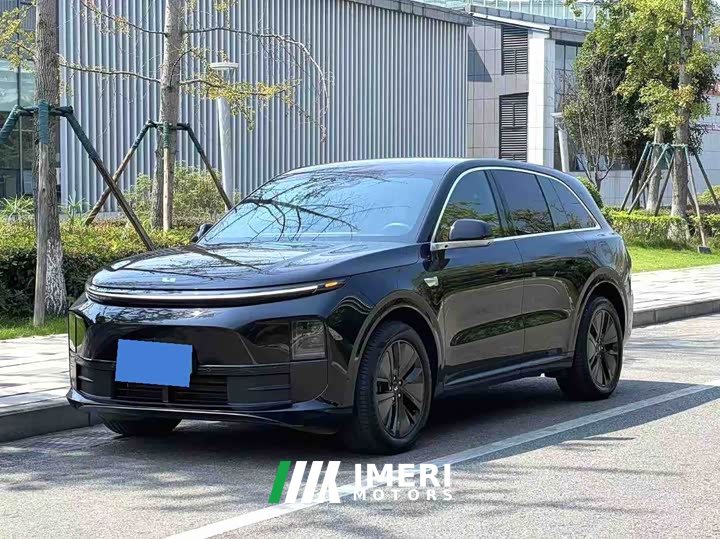 Li Auto L6 Pro - ავტომობილი ჩინეთიდან