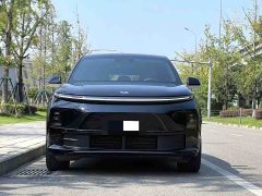 Li Auto L6 Pro - ფოტო 2