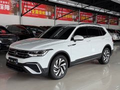 Volkswagen Tiguan L 330TSI Automatic Two-Wheel Drive Comfort Edition - ფოტო 1