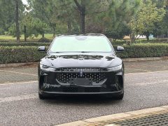 Lincoln Z 2.0T AWD Prestige Hybrid - ფოტო 2