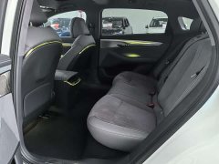 Voyah Lantu Zhaoguang 2023 Four-Wheel Drive Standard Edition - ფოტო 10