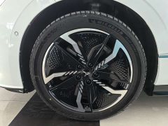 Voyah Lantu Zhaoguang 2023 Four-Wheel Drive Standard Edition - ფოტო 6
