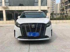 Buick GL8 ES Luxe Comfort - ფოტო 2