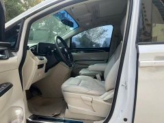 Buick GL8 ES Luxe Comfort - ფოტო 5
