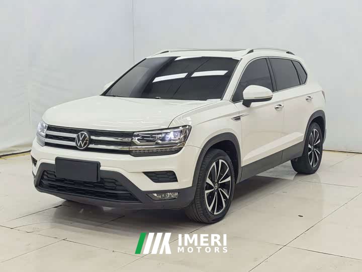 Volkswagen Touareg 2021 280TSI FWD Luxury Plus - ავტომობილი ჩინეთიდან
