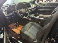 Cadillac XT5 2025 2.0T Luxury - ფოტო 6