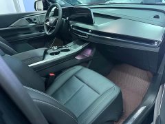 Cadillac XT5 2025 2.0T Luxury - ფოტო 9