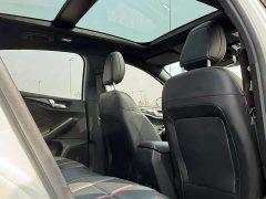 Ford Focus Hatchback EcoBoost 180 Automatic ST Line - ფოტო 5
