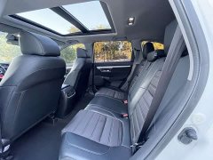 Honda CR-V 240TURBO CVT FWD Urban Edition - ფოტო 9