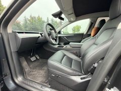 Tesla Model Y Rear-Wheel Drive Launch Edition - ფოტო 4