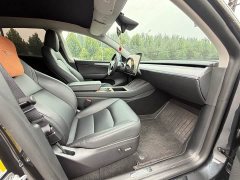 Tesla Model Y Rear-Wheel Drive Launch Edition - ფოტო 6