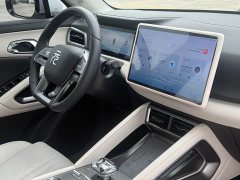 BYD Yuan UP 401KM Exceed - ფოტო 11