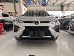 Toyota Vland 2.0L CVT AWD Luxury Plus - ფოტო 2