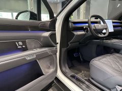 NIO ES8 2026 Six-Seat Executive Signature Edition - ფოტო 16