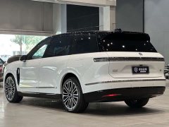 NIO ES8 2026 Six-Seat Executive Signature Edition - ფოტო 3