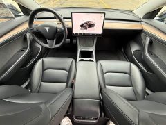 Tesla Model 3 Performance All-Wheel Drive - ფოტო 13
