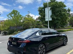 BMW 5 Series 530Li Premier M Sport Package - ფოტო 6